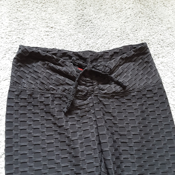 Fashion Nova Leggings - Picture 3 of 9